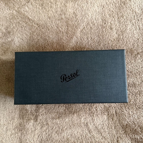 Women Sunglasses Persol 3091-SM Case + Box - Picture 8 of 8